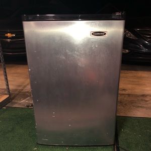Mini Fridge with Top Freezer